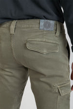 Cargar imagen en el visor de la galería, -Pantalón KOGE Aloe
