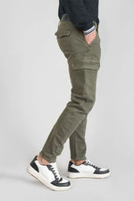 Cargar imagen en el visor de la galería, -Pantalón Cargo Jogg KOGE Aloe
