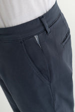 Cargar imagen en el visor de la galería, Pantalón Chino CESAR Eclipse
