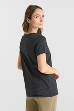 Cargar imagen en el visor de la galería, -Camiseta EDWIGE Black
