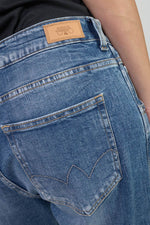 Cargar imagen en el visor de la galería, -Jeans 460 JAMA Girlfriend W1306
