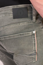 Cargar imagen en el visor de la galería, -Jeans 711 Jogg W5192
