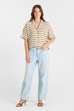 Cargar imagen en el visor de la galería, Camisa CLEO Tabac
