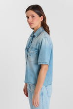 Cargar imagen en el visor de la galería, Camisa Vaquera MONA
