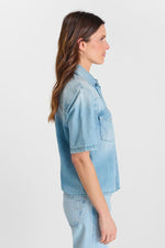 Cargar imagen en el visor de la galería, Camisa Vaquera MONA
