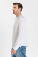 Cargar imagen en el visor de la galería, Camisa RELIS White
