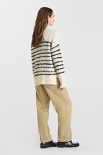 Cargar imagen en el visor de la galería, -Jersey AUGUST Ice Cream
