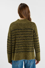 Cargar imagen en el visor de la galería, -Jersey AUGUST Olive
