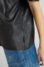 Cargar imagen en el visor de la galería, -Camiseta BIBER Black
