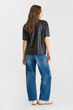 Cargar imagen en el visor de la galería, -Camiseta BIBER Black
