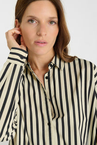 -Camisa BLAKA