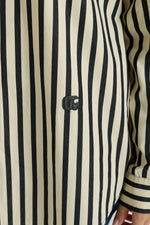 Cargar imagen en el visor de la galería, -Camisa BLAKA
