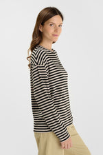 Cargar imagen en el visor de la galería, -Camiseta KINA Black
