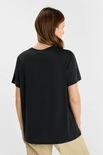 Cargar imagen en el visor de la galería, -Camiseta VAIA Black
