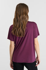 Cargar imagen en el visor de la galería, -Camiseta VAIA Wine
