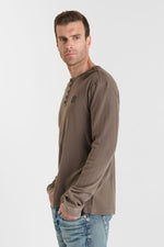 Cargar imagen en el visor de la galería, -Camiseta LOZAR Cord
