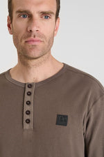 Cargar imagen en el visor de la galería, -Camiseta LOZAR Cord
