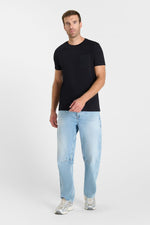 Cargar imagen en el visor de la galería, Camiseta NAIA Black
