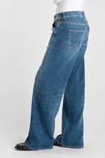 Cargar imagen en el visor de la galería, -Jeans Flare LAURYN ILL WSS233
