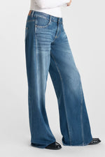 Cargar imagen en el visor de la galería, -Jeans Flare LAURYN ILL WSS233
