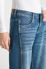 Cargar imagen en el visor de la galería, -Jeans Flare LAURYN ILL WSS233
