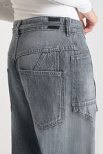 Cargar imagen en el visor de la galería, -Jeans MADIE W6198 Grey
