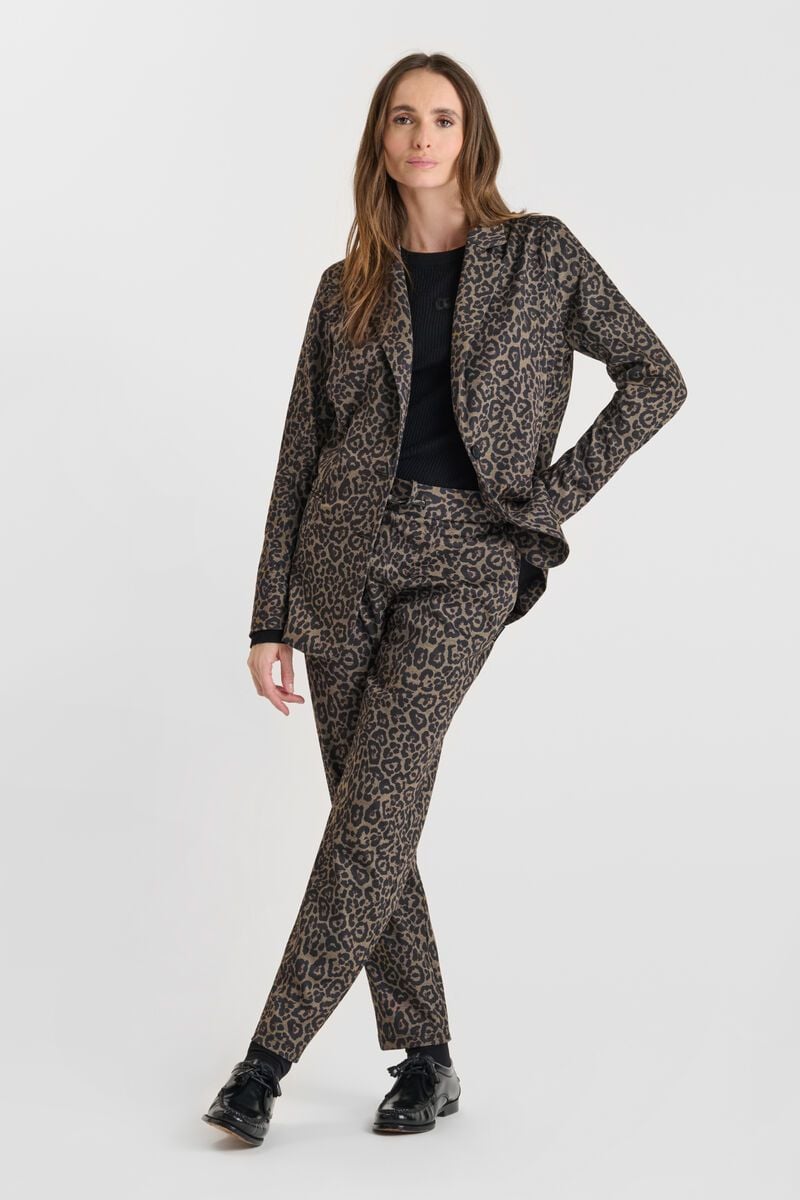 -Pantalón LEOPA