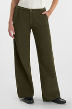 Cargar imagen en el visor de la galería, -Pantalón TAHIS Chino Ancho Olive
