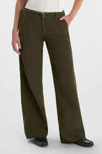 -Pantalón TAHIS Chino Ancho Olive