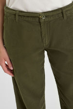 Cargar imagen en el visor de la galería, -Pantalón TAHIS Chino Ancho Olive
