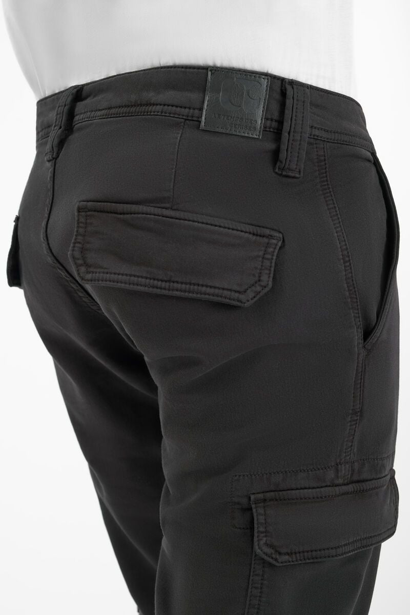 -Pantalón Cargo Jogg SEILAN  Black