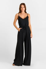 Cargar imagen en el visor de la galería, Top GRACE Black
