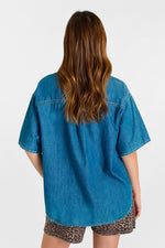 Cargar imagen en el visor de la galería, Camisa LIVANE Blue

