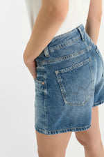 Cargar imagen en el visor de la galería, Pantalón Corto FANNI  Blue W1671
