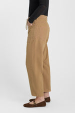 Cargar imagen en el visor de la galería, -Jeans MADIE Camel
