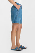 Cargar imagen en el visor de la galería, Pantalón Corto VIRVA W2181
