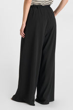 Cargar imagen en el visor de la galería, Pantalón ADELA Black

