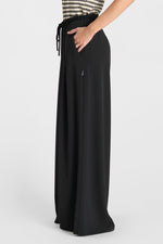 Cargar imagen en el visor de la galería, Pantalón ADELA Black
