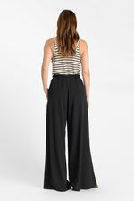 Cargar imagen en el visor de la galería, Pantalón ADELA Black
