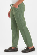 Cargar imagen en el visor de la galería, Pantalón MILAK Hedge Green
