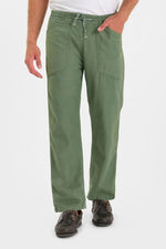 Cargar imagen en el visor de la galería, Pantalón MILAK Hedge Green
