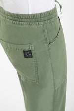 Cargar imagen en el visor de la galería, Pantalón MILAK Hedge Green
