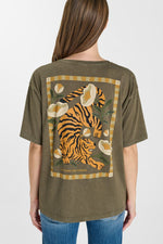 Cargar imagen en el visor de la galería, -Camiseta ARLO Moss
