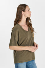 Cargar imagen en el visor de la galería, -Camiseta ARLO Moss
