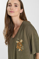 Cargar imagen en el visor de la galería, -Camiseta ARLO Moss
