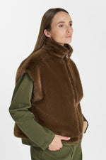 Cargar imagen en el visor de la galería, -Chaleco FAUVE Bear
