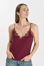 Cargar imagen en el visor de la galería, -Top HARROW Burgundy
