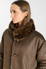 Cargar imagen en el visor de la galería, -Chaqueta MANEL Bear
