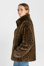 Cargar imagen en el visor de la galería, -Chaqueta MANEL Bear
