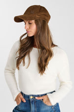 Cargar imagen en el visor de la galería, -Gorra MIKKA Bear
